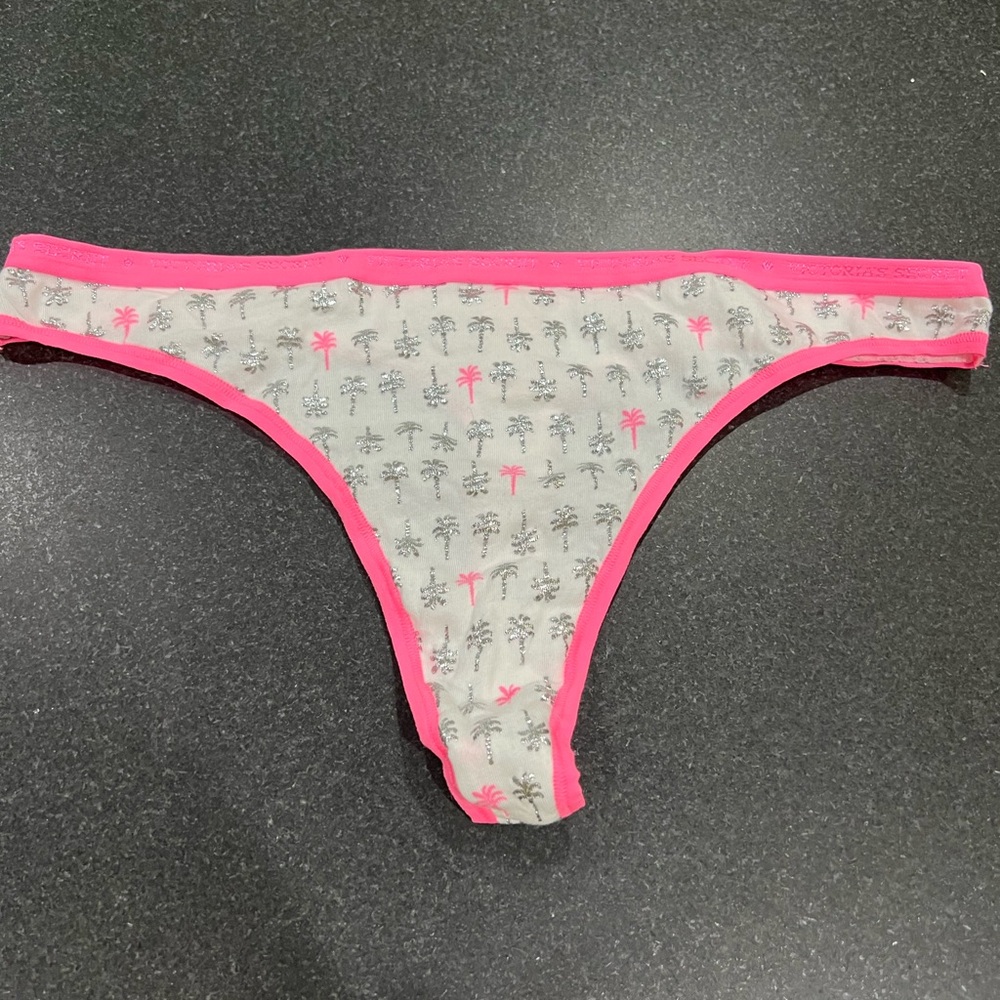 Victoria's Secret Thong Size Large